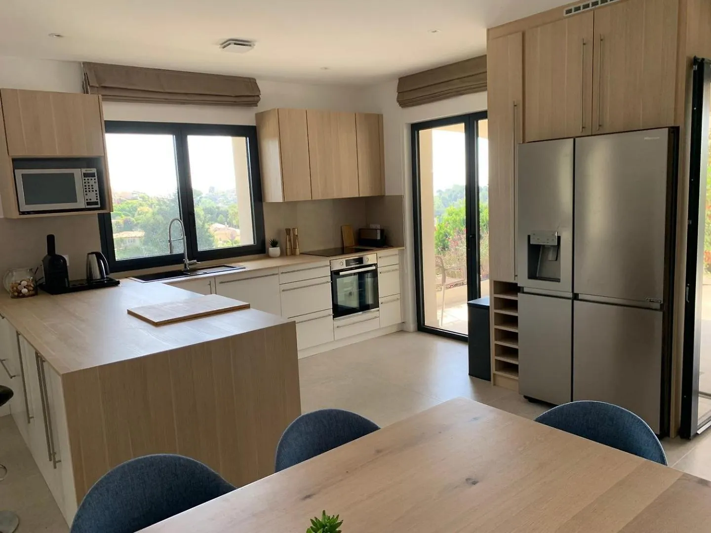 Superbe Villa - 3 Appartements Distinct - 20 Couchages 滨海卡涅